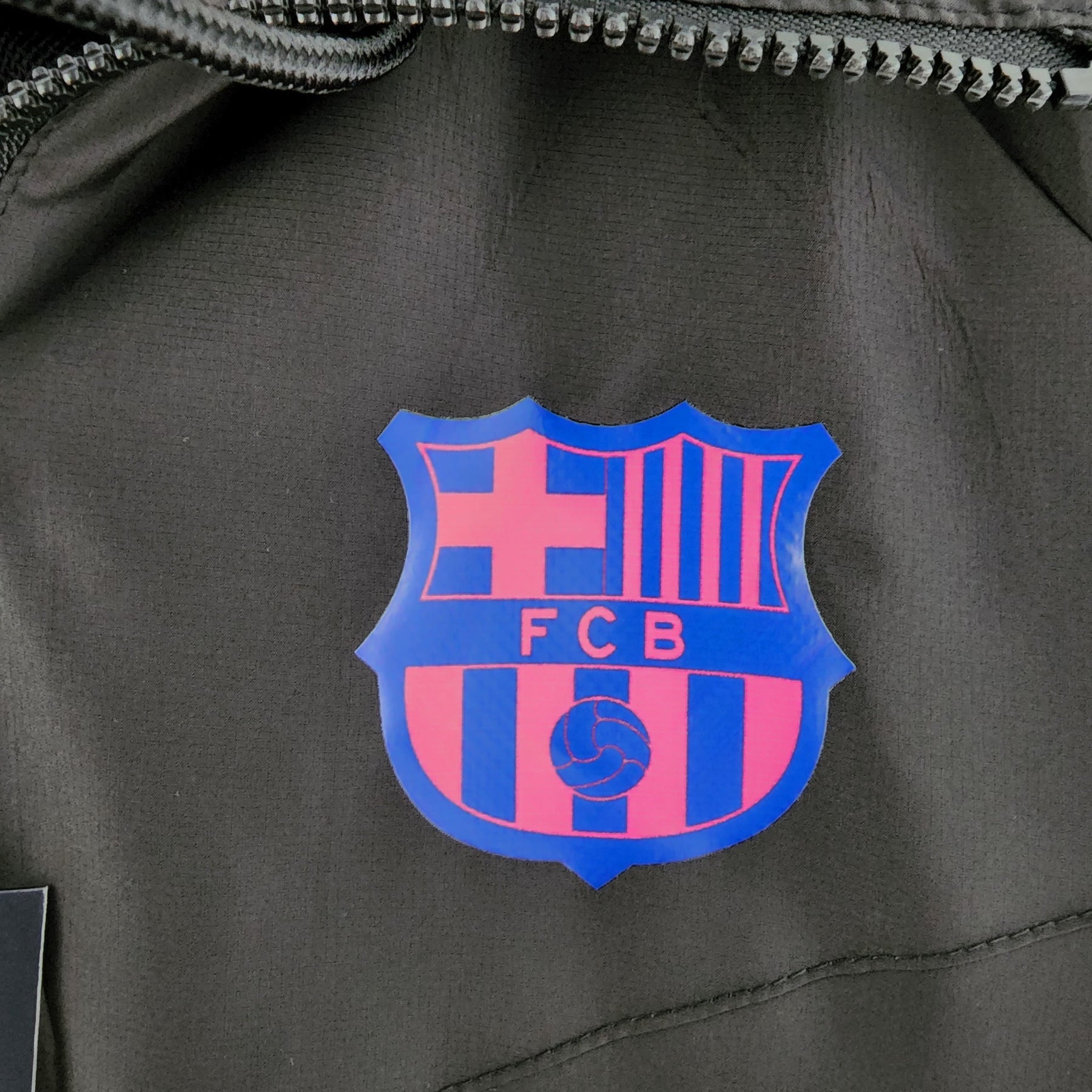 Jaqueta Corta-vento Barcelona – Preta
